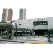 武蔵小杉駅周辺には、LAWSON+tok